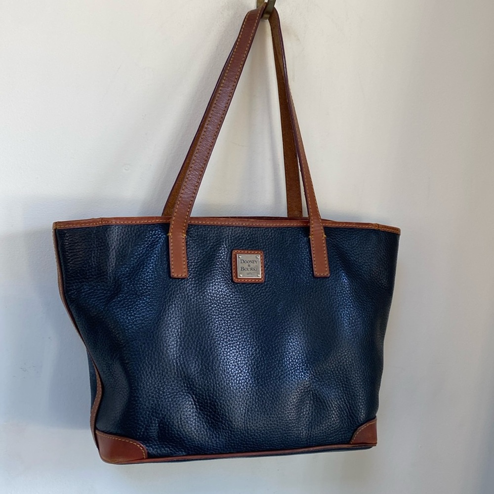 Dooney And Bourke Charleston Shopper Vintage Black Pebble Leather